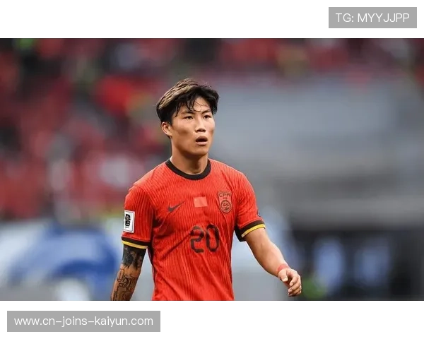 新国足表现抢眼：重燃希望，迎接足球新时代