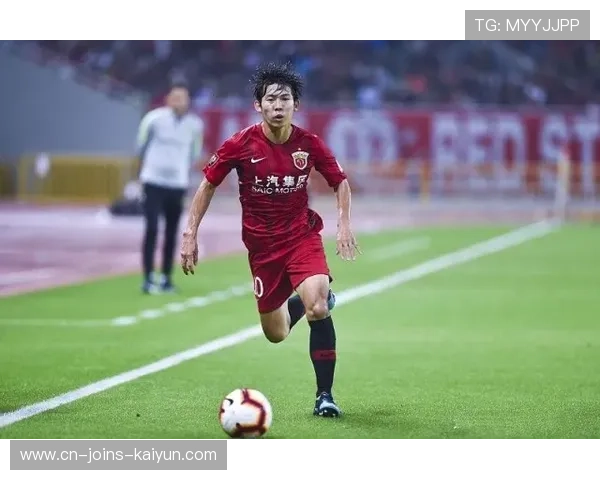 贝蒂斯远射折射入网成赛季之最，震撼全场！